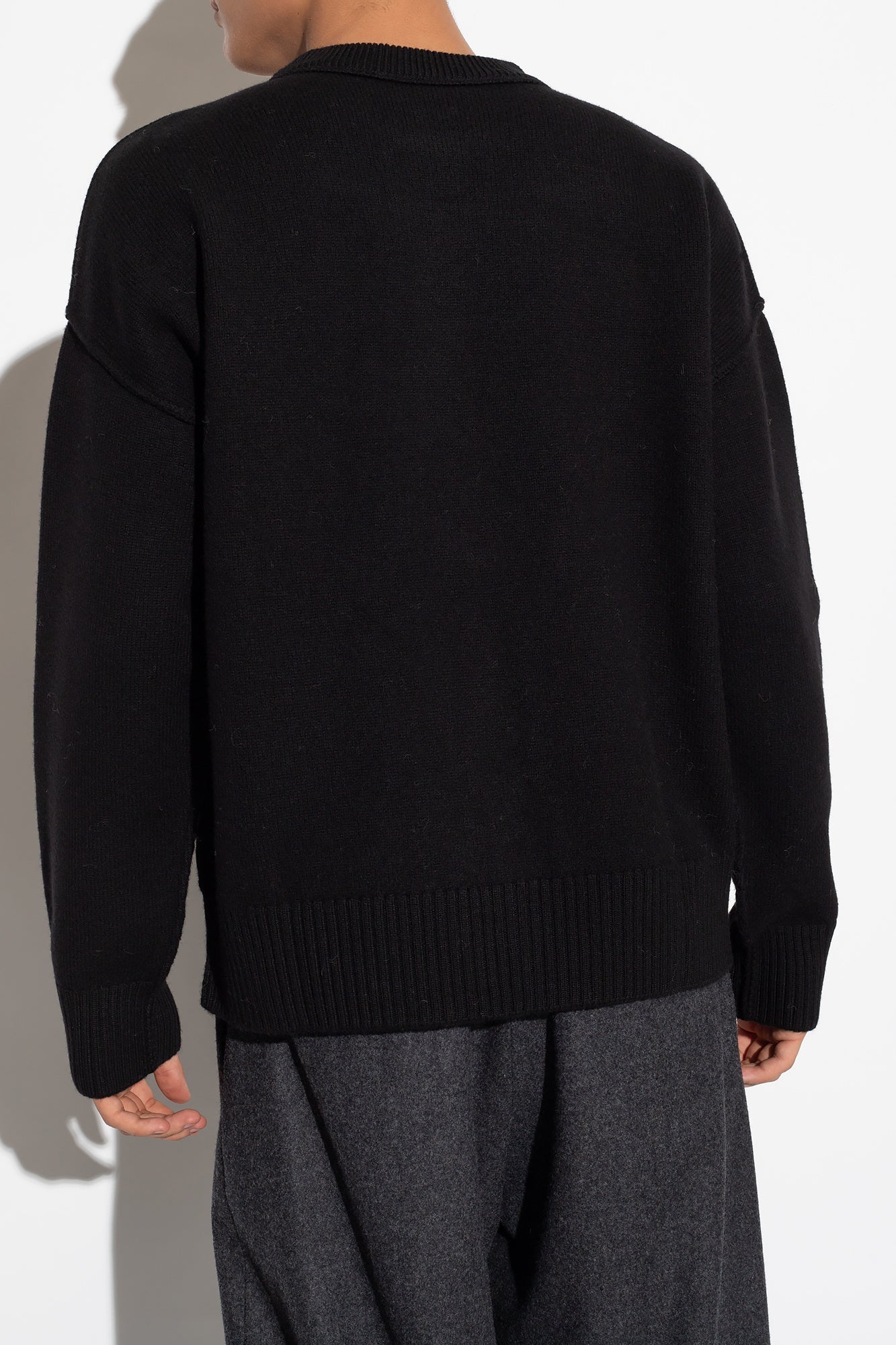 Ami Alexandre Mattiussi BLACK Wool sweater  BFUKS006 018 M-009