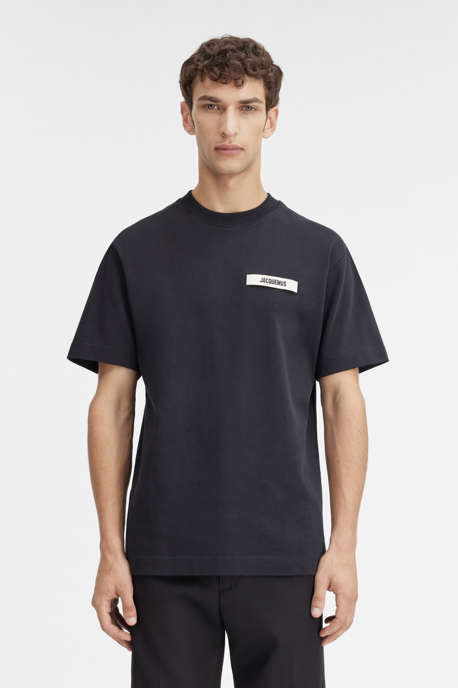 JACQUEMUS Футболки чорний купити в Україні | оригінал | ціна | інтернет-магазин Cinq.com.ua 2 3 4