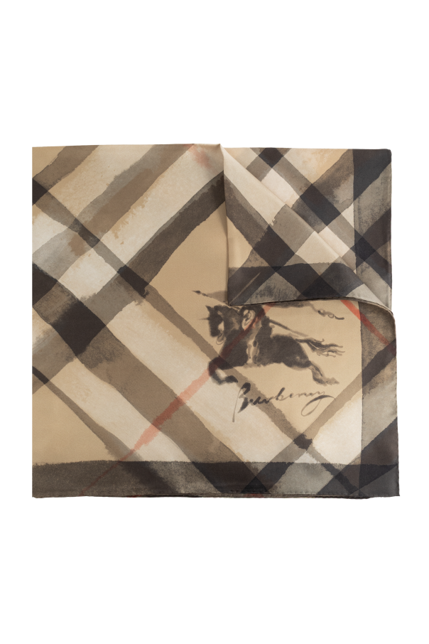 Burberry
Burberry beige Scarf with logo