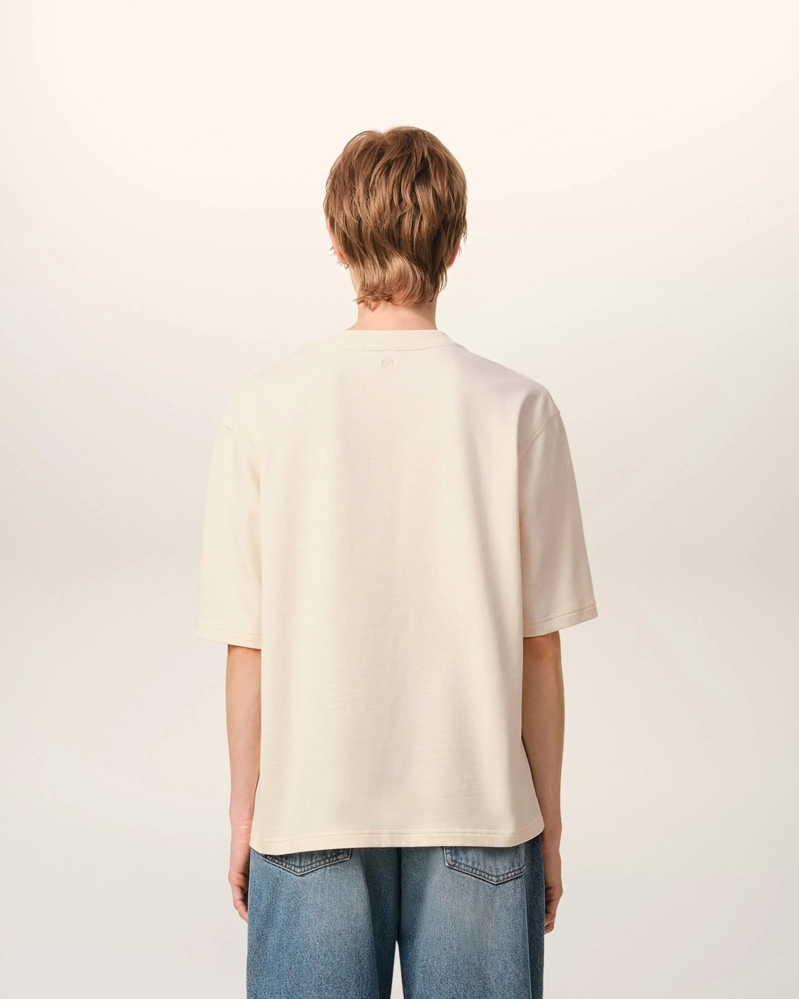 ami-paris-t-shirt-ami-de-coeur-beige-ss25-UTS075-726-136