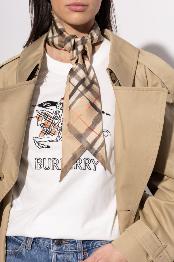 Burberry
Burberry beige Silk scarf