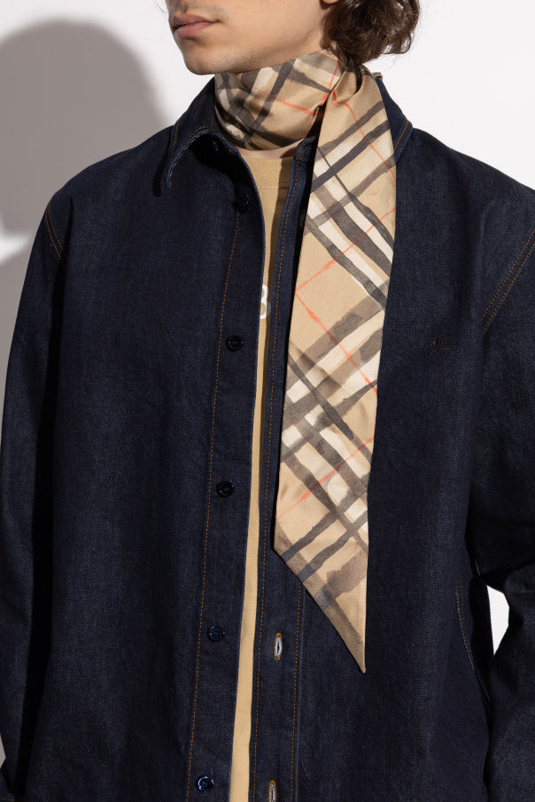 Burberry
Burberry beige Silk scarf