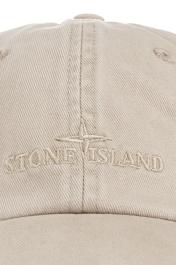 Stone Island
Stone Island cream Baseball cap