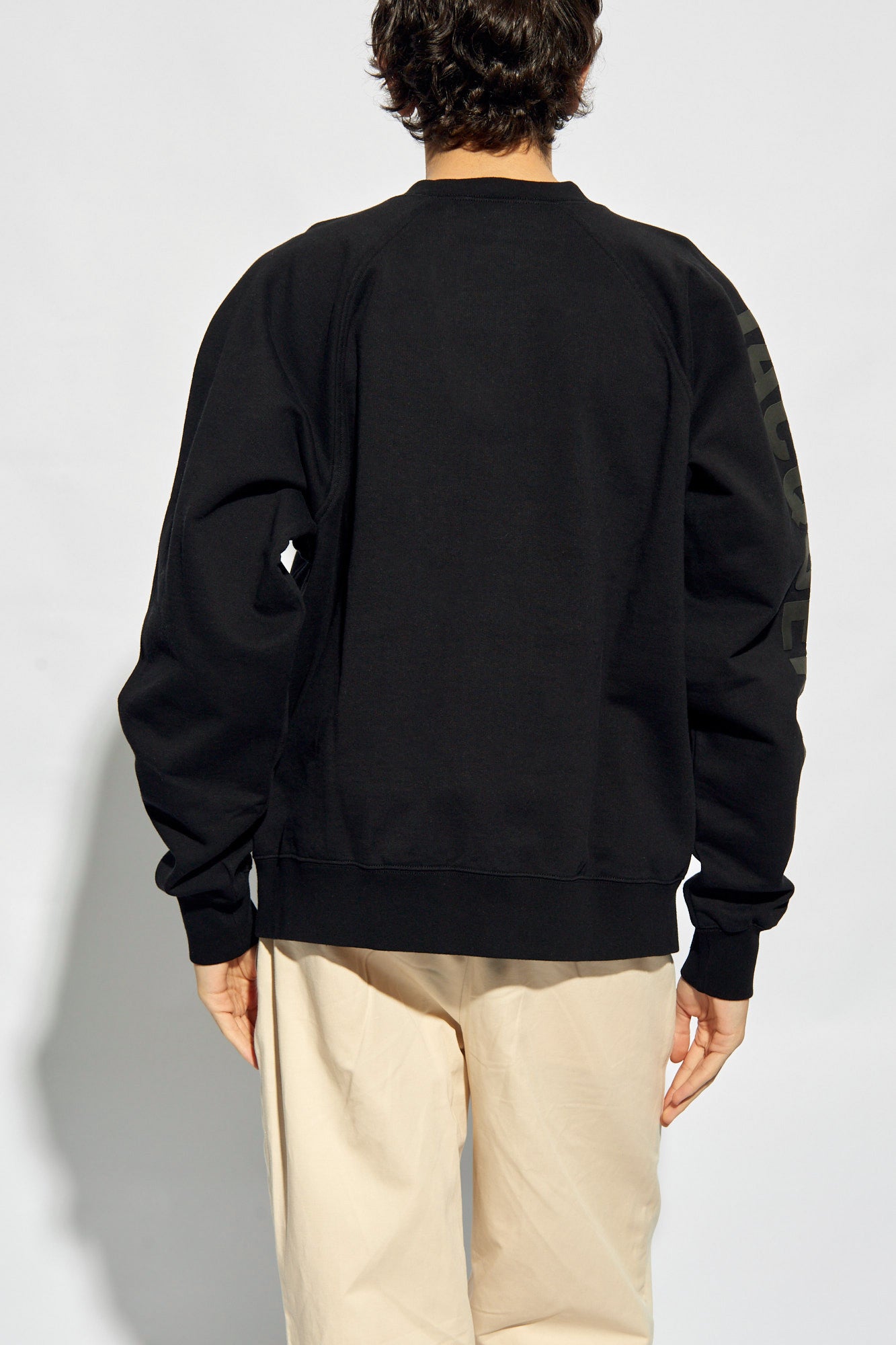 Jacquemus BLACK ‘Typo’ sweatshirt with logo 245JS236 2341-990