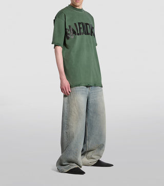 balenciaga-oversized-logo-t-shirt-000000000007606618