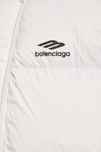 Balenciaga WHITE ‘Skiwear’ collection down jacket 774000 TPO39-9000