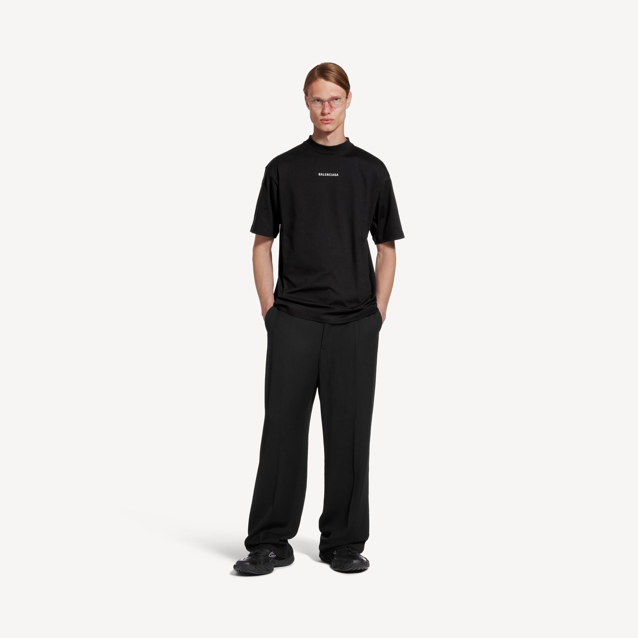 balenciaga-back-medium-fit-t-shirt--black-813531611