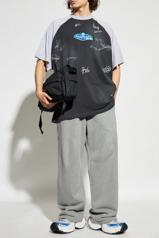 Balenciaga GREY T-shirt with a patch 2