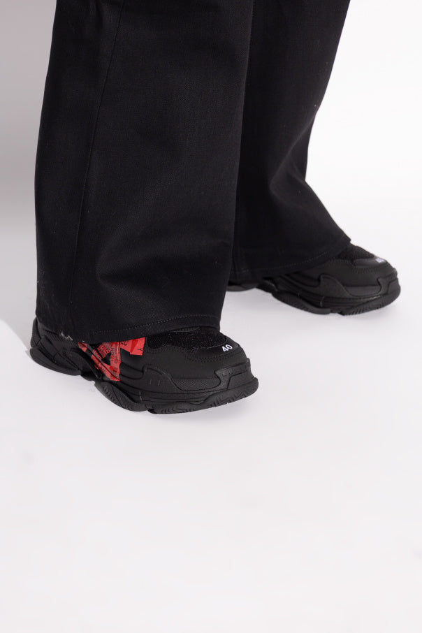 Balenciaga BLACK Sports shoes "Triple S" 2