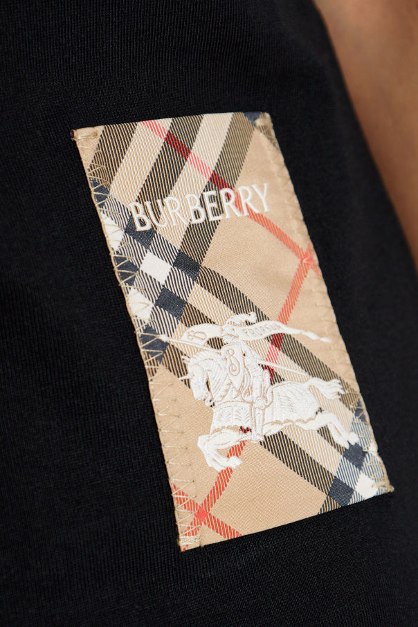 Burberry BLACK T-shirt with logo patch 5